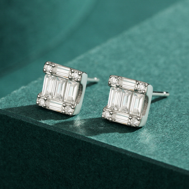 S925 Sterling Silver Light Luxury And High-end Square Full-set Earrings 3 d916fcd4 d998 4e8b b407 279f793dcb6b S925 Sterling Silver Light Luxury And High-end Square Full-set Earrings