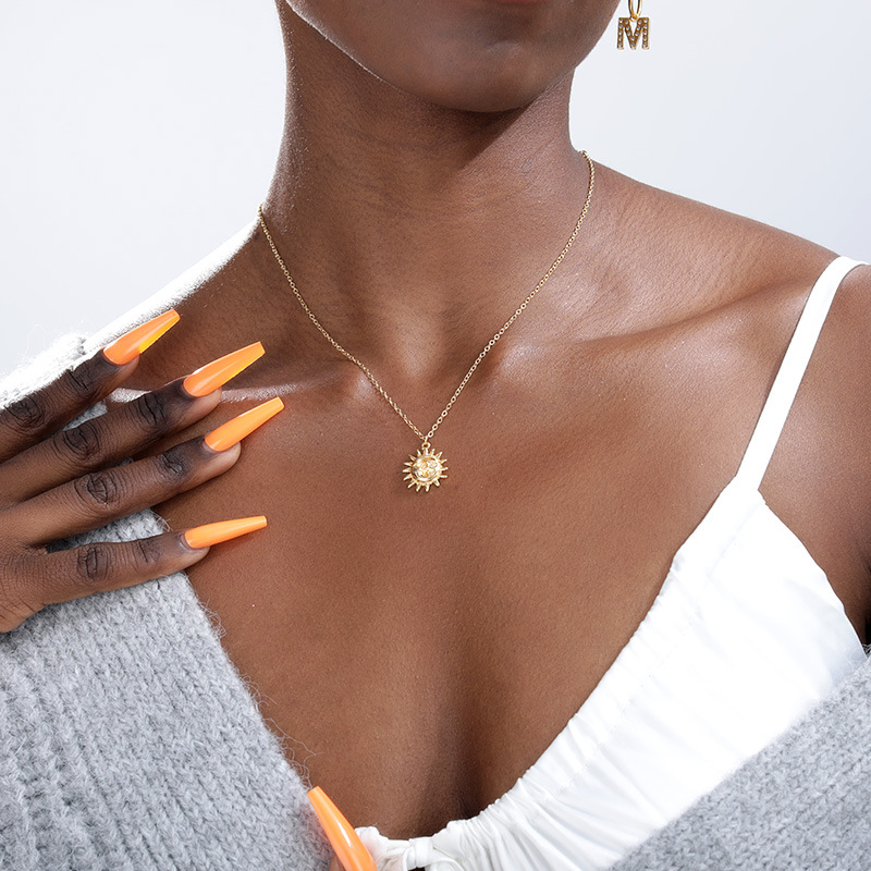 db95a3b7 504e 4cd7 a5b2 3821c13ab43d Sun Pendant Necklace Women Gold Plated 18K