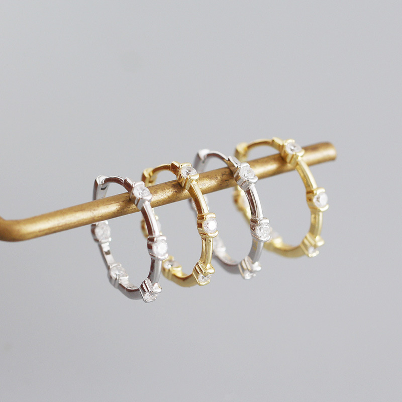 dd3c5e57 a3c7 47e4 8479 9421ab097f08 Geometric Micro Inlay Exaggerated Design Earrings