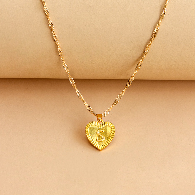 dd76de31 b826 449f bf8f d987074612ea Hexagon Imitation Gold Pendant Necklace Peach Heart