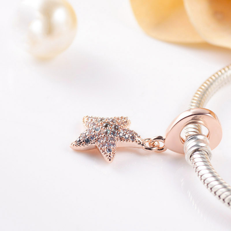 de8cbabe 831e 4c5f b168 d345e9f948b1 Rose gold sparkling zircon shiny starfish charm