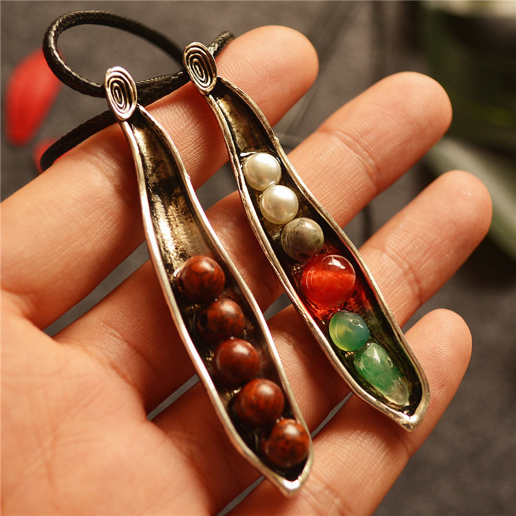 df876377 ce90 4bbe a3d2 fa8ec7fdd079 Women's Vintage Ethnic Antique Silver Distressed Pod Long Necklace