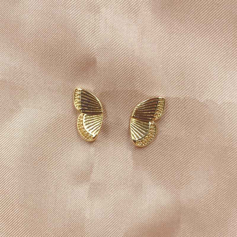 Butterfly Wing Earrings Copper Plating Real Gold 5 e1168b29 5f91 4eb9 a370 26cbb9525fa8 Butterfly Wing Earrings Copper Plating Real Gold