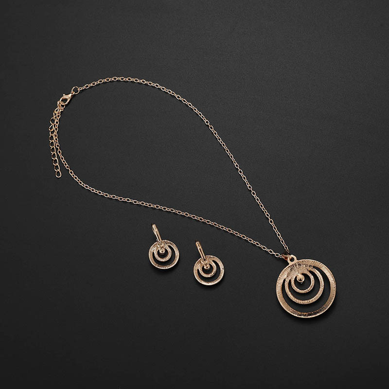 Three-ring Necklace, Two-ring Earrings, European And American Wedding Diamonds 5 e154fa7e ef7d 42d2 b3df b6a27a2a198c Three-ring Necklace, Two-ring Earrings, European And American Wedding Diamonds