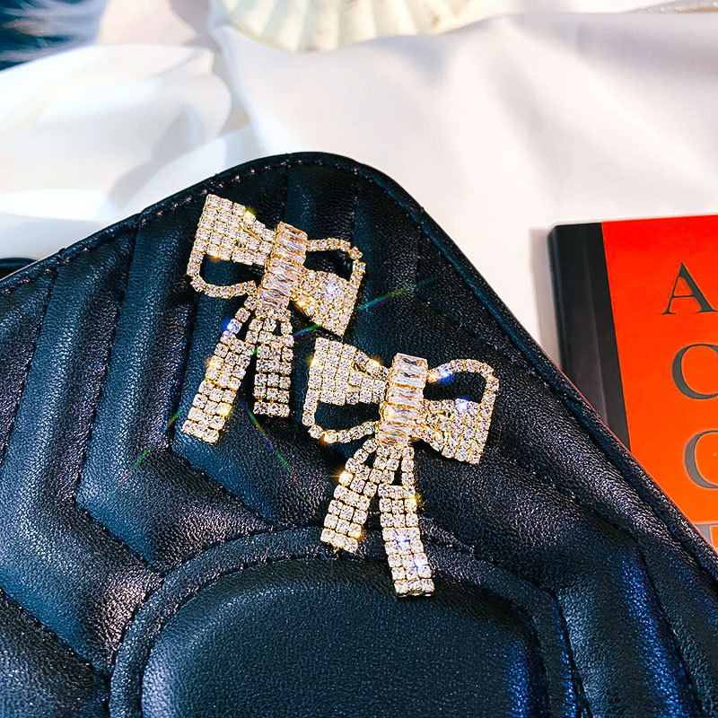 Silver Needle Super Zircon Earrings Women's Temperament Long Style 5 e4f99641 c4b4 4d2c b050 3c69c9f42d61 Silver Needle Super Zircon Earrings Women's Temperament Long Style