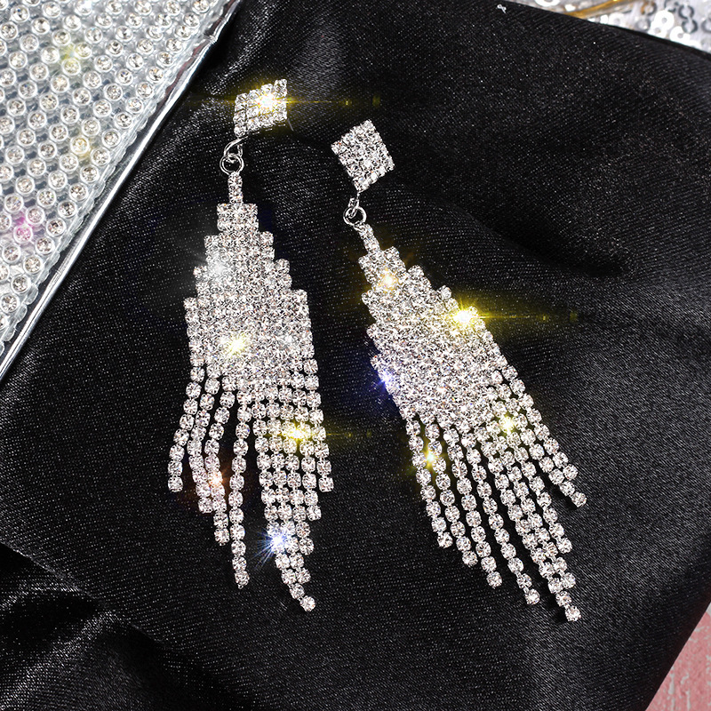e71ce772 03f2 40d7 8153 898083683249 Silver Needle Exaggerated Fringe Earrings Female Personality