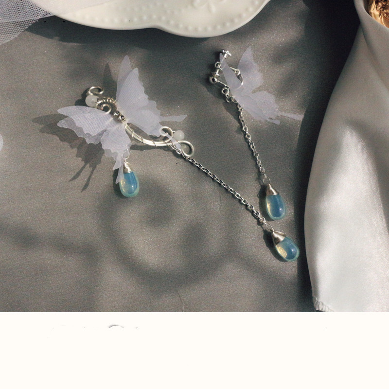 e9eaeeda 7c30 4d02 939f 37ed40e6d46a Handmade butterfly ear bone clip