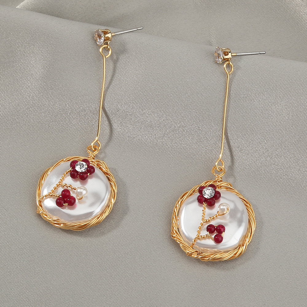 ed4b0222 7478 4638 9639 739360191b0e Hand-wound natural stone flower long Tassel red white earrings