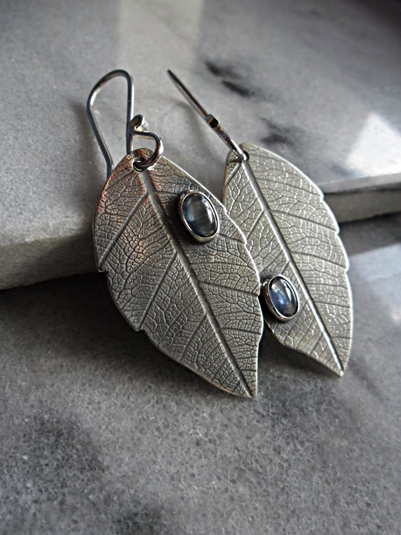 Personalized Solid Color Dual-use Short Earrings 8 ed901817 4416 4469 8568 621f36ce840c Personalized Solid Color Dual-use Short Earrings