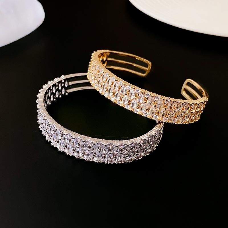 Personality Affordable Luxury Fashion Real Gold Plating Zircon Metal Open-ended Bracelet 1 edbf2321 6dc5 4223 be6a c552d6c79e83 Personality Affordable Luxury Fashion Real Gold Plating Zircon Metal Open-ended Bracelet