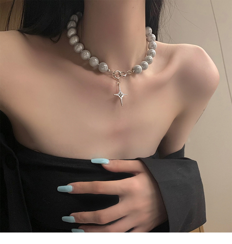 edf31773 9d16 4a0e 8c95 f164ecb12ac7 Cross Pearl Necklace Temperament Geometry
