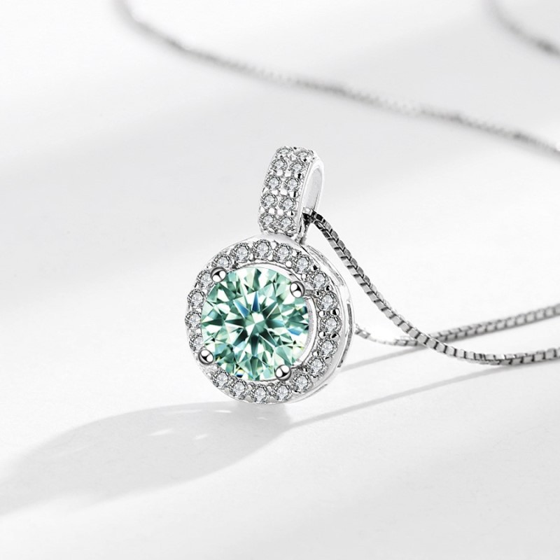 f1c7400c cb7a 4fb4 a376 8ce91c8f5859 Light Luxury Style Ins High Sense Of Full Diamond Clavicle Chain