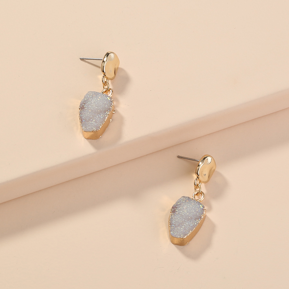 Exaggerated Personality Imitation natural stone earrings small small small style cold style style earrings female jewelry 1 f20f587f e218 45a9 834e e8bb742098f4 Exaggerated Personality Imitation natural stone earrings small small small style cold style style earrings female jewelry