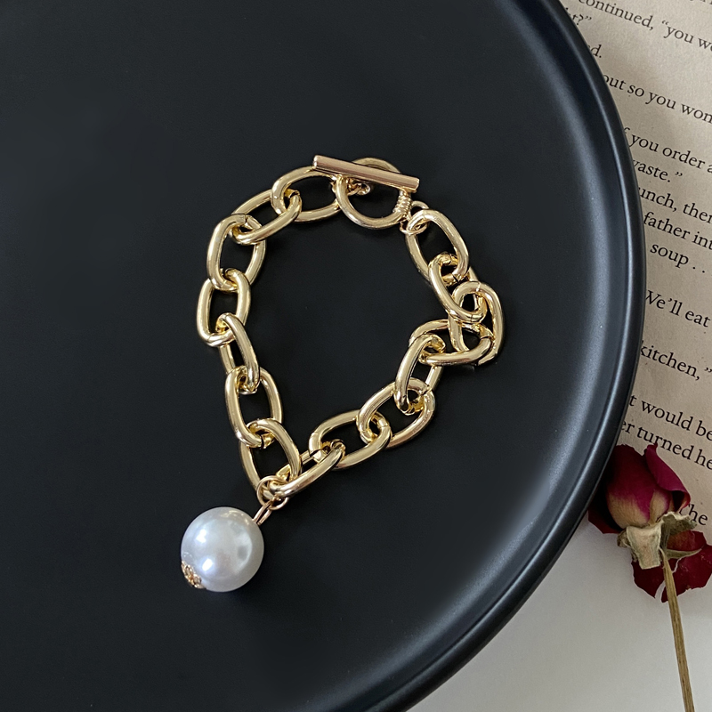 f26cf8f6 df51 4421 83f6 639545daffe9 Bohemian Gold Bracelet on Hand for Women Female Vintage Portrait Pearl Coin Chain Bracelet Bracelet Set Trendy Jewelry