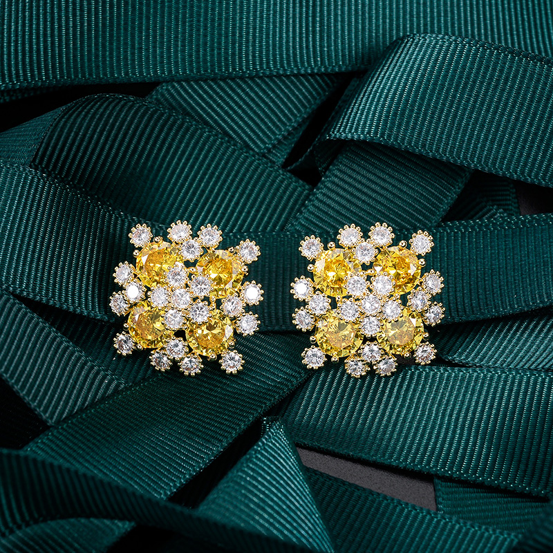 f38dd9c7 0e2a 4b3a a4ac af010ee449c3 European And American High-end Super Fairy Earrings