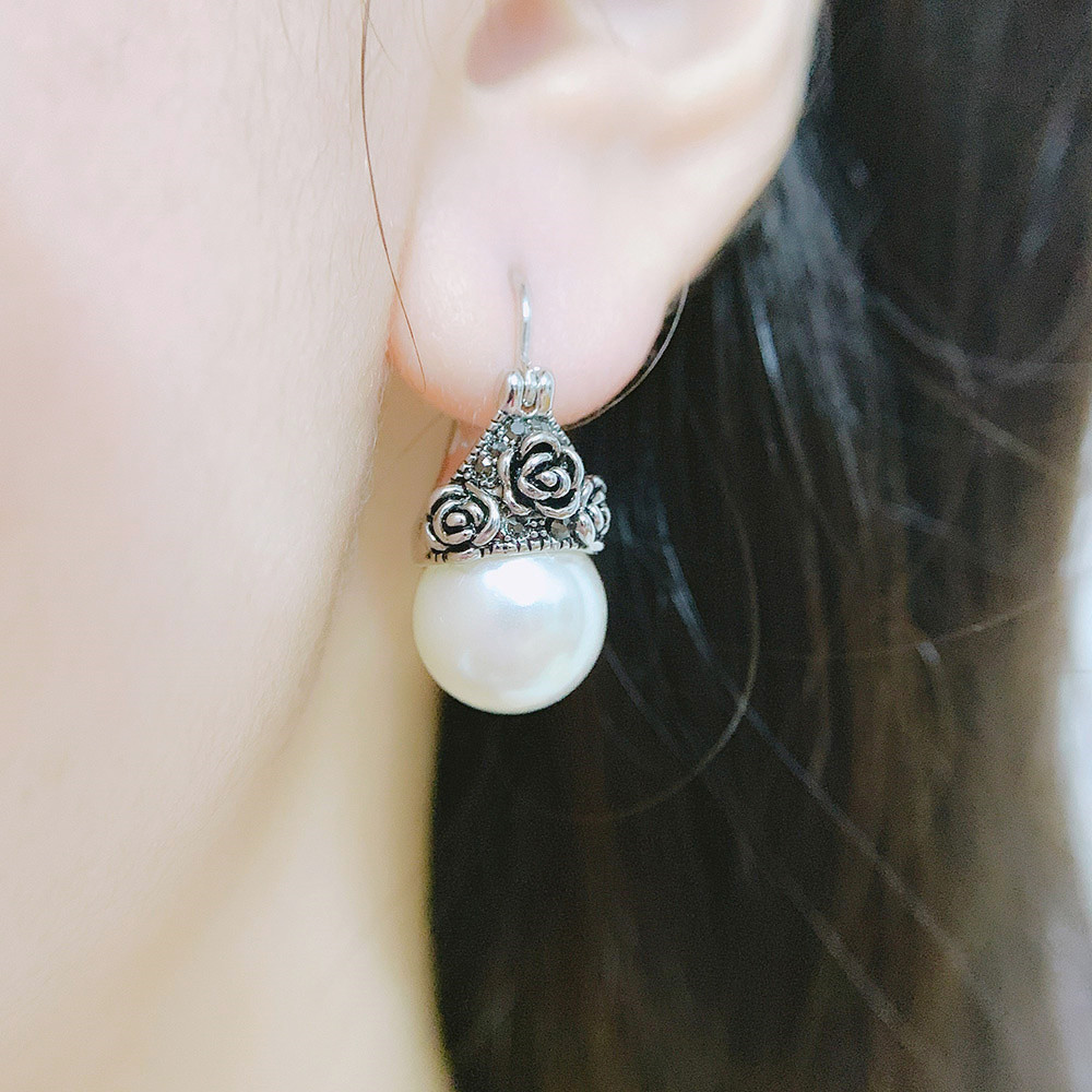 Vintage Micro Inlaid Black Zircon Pearl Earrings 1 f4ae1652 978a 45a7 87b5 60593ff7b68d Vintage Micro Inlaid Black Zircon Pearl Earrings