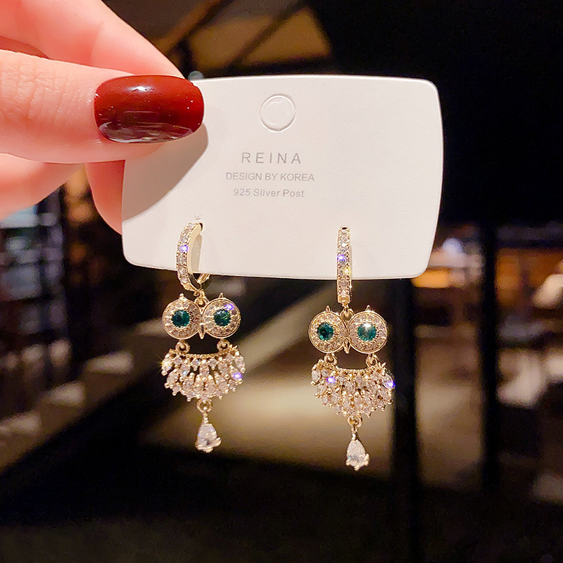 f50e8993 5bca 43c5 ad2c a4ede1ceab12 Silver Pin Owl Earrings Female Fashion Micro Inlay
