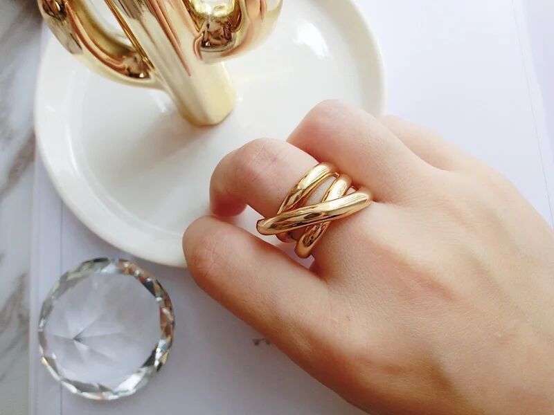 f59522ec c7c0 4d04 9fed 0bc7f11208b7 Retro Fashion Cross Multi-layer Big Ring