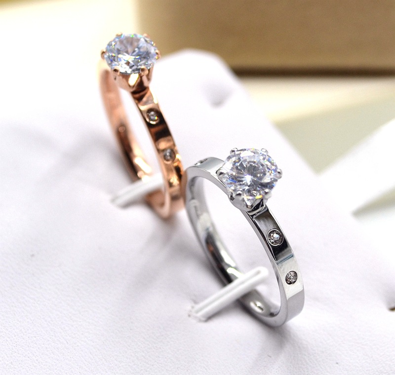 f6409274 1d2c 4bde 9597 852b0748c093 4 Small Diamond Rose Gold Rings