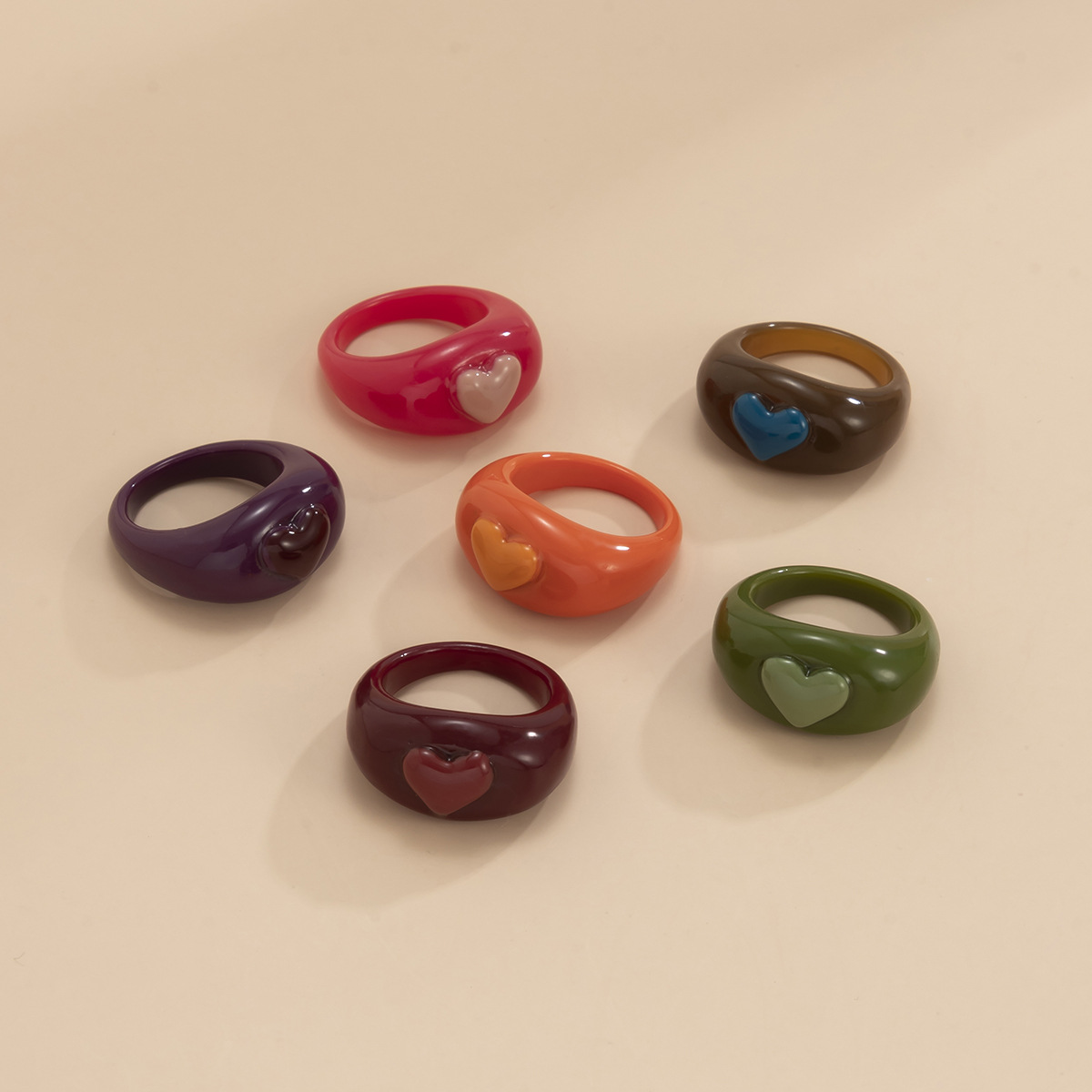 fe806c0a 3400 4bc2 b05d 1949e03063c9 Simple Candy Color Three-dimensional Love Acrylic Joint Ring